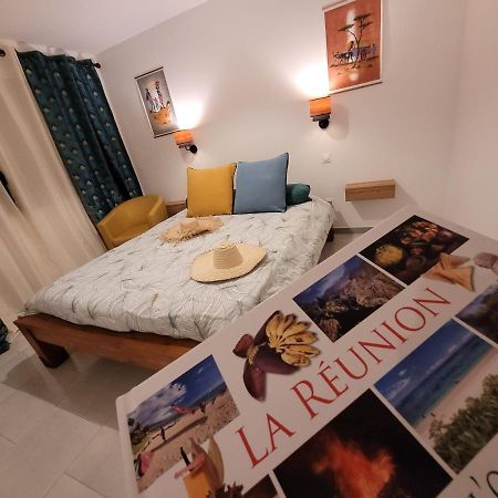 Le Refuge D'Heva Apartment Salazie Bagian luar foto